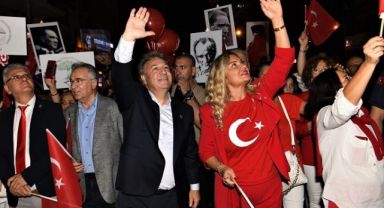 Bornova’da 100. Yıl coşkusu 