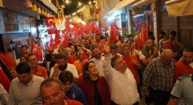 Çeşme’de 100. Yıla yakışır Cumhuriyet Korteji