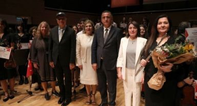 Çocuk Senfoni Orkestrası Cumhuriyetimizin 100.Yılı İçin Sahne Aldı