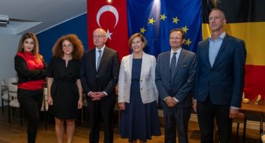İzmir Belçika Fahri Konsolosluğuna Perihan İnci Atandı