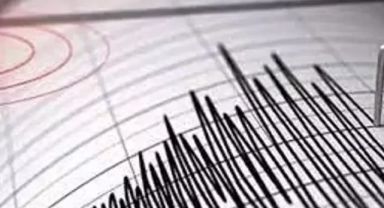İzmrir'de korkutan deprem