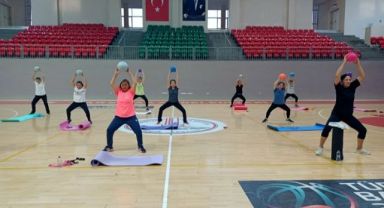 Karşıyakalılar güne sporla başlıyor