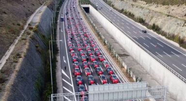 Togg kullanıcılarından 100. yıl konvoyu