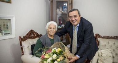 Batur, 24 Kasım’da yine öğretmeninin yanında