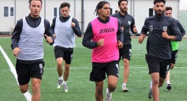 Bornova 1877'nin Rakibi Ağrispor