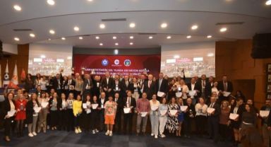 Cumhuriyetin 100. yılı için 132 milyon adım