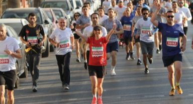 Karşıyaka 29. kez Ata’dan Ana’ya koşuyor