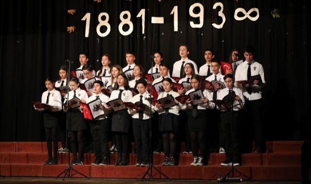 Narlıdere, Atatürk’ü Özlem Ve Saygıyla Andı