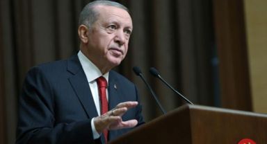 Susanlar da en az zalimler kadar akan kana ortaktır