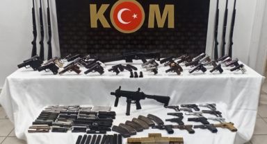 Yasadışı Silah İmalatı Ve Ticareti Yapan Çeteye Operasyon