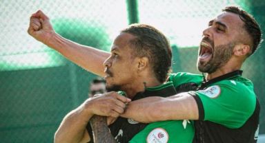 Ankara'da Kazanan Sakaryaspor