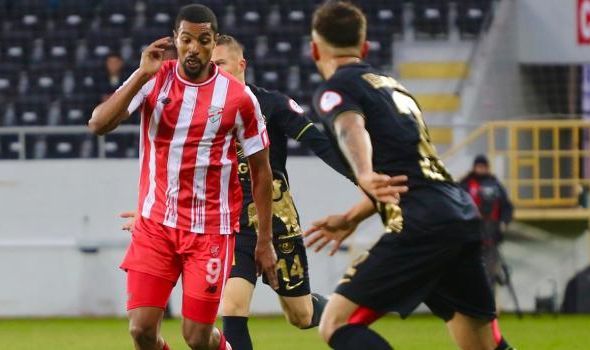 Çorumspor 3 Puanı 2 Golle Aldı