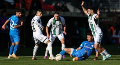İstanbul'da Kazanan Sakaryaspor