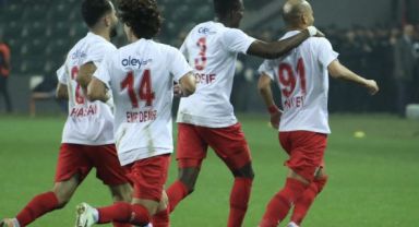Kocaeli'ye Ümraniyespor Şoku