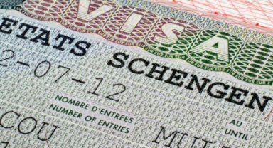 Kosovalılar Yarından İtibaren Schengen Bölgesi'ne Vizesiz Gidebilecek