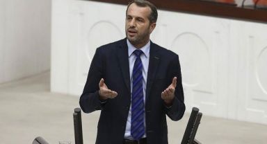 Saffet Sancaklı Partisinden İstifa Etti