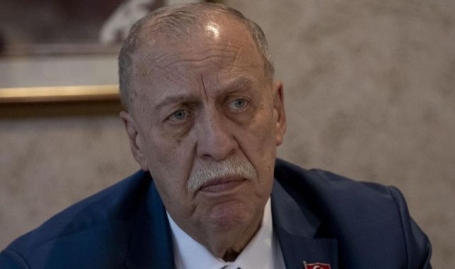 Yaşar Okuyan Vefat Etti