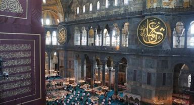 Ayasofya'da Yeni Düzenleme Başlıyor