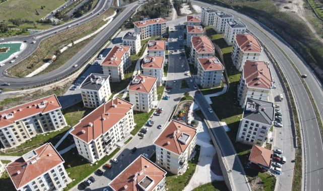 Bayraklı'da TOKİ'de Çevre Düzenlemesi Tamam