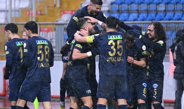 Kasımpaşa İkinci Yarıda Açıldı