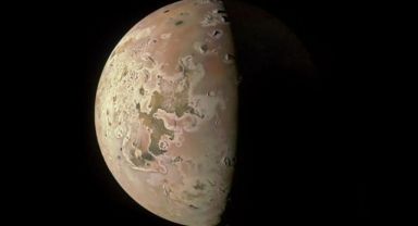 NASA Jüpiter'in Uydusu Jo'nun Görüntüsünü Yayınladı