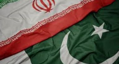 Pakistan İran'ı Vurdu