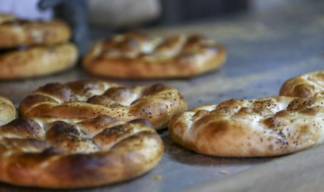 Ankara ve İstanbul'da Ramazan Pidesi 15 TL
