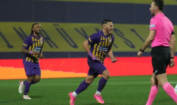 Eyüpspor Sakaryaspor'un Serisini Bitirdi