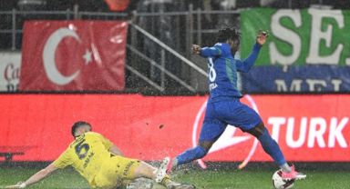 Fenerbahçe İkinci Yarıda Geri Döndü