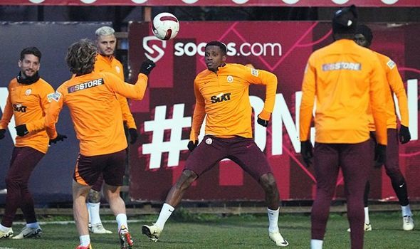 Galatasaray Avrupa Kadrosunu Güncelledi