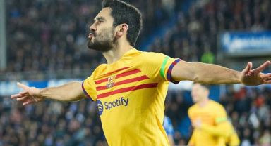 İlkaylı Barça, Alaves'i 3 Golle Geçt