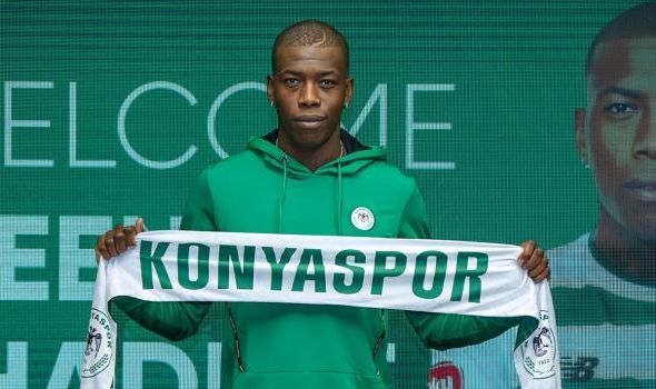 Konyaspor Teenage Hadebe'yi Renklerine Bağladı