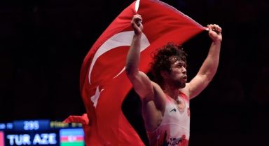 Selçuk Can'dan Altın Madalya