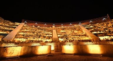 1800 Yıllık İznik Roma Tiyatrosu Restorasyonu Tamam
