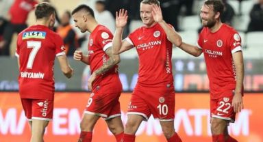 Antalyaspor Evinde Galip