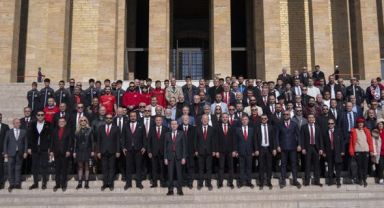Gençlerbirliği'nden Anıtkabir'e Ziyaret