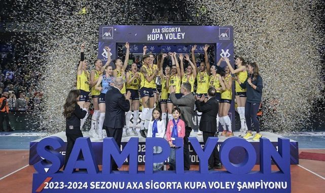 Kadınlar Kupa Voley'de Fenerbahçe Opet, Şampiyon