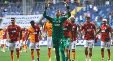 Muslera Süper Lig Tarihine Geçti