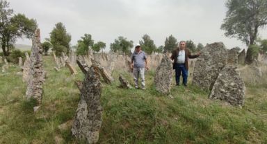 Özdemirci’deki 1000 yıllık balballara akın var