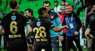 Sakaryaspor'dan Üst Üste Galibiyetler Serisi