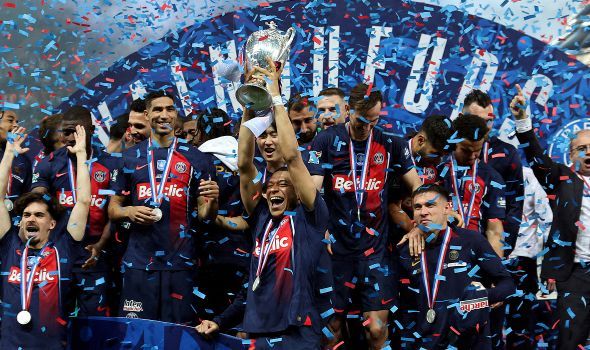 Mbappe, PSG'ye Kupayla Veda Etti