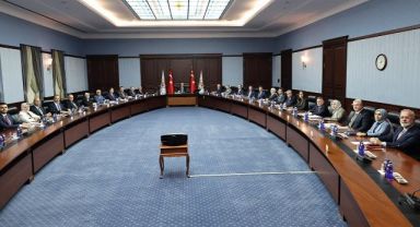 AK Parti MYK Yoğun Gündemle Toplanıyor