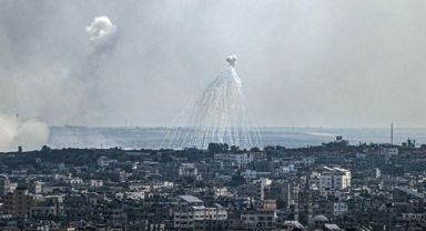 İsrail Lübnan'da Beyaz Fosfor Bombası Kullandı