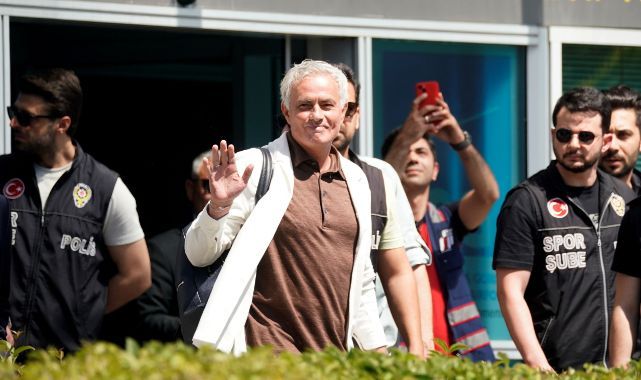 Mourinho İmza İçin İstanbul'da
