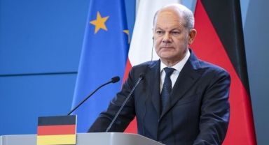Almanya Başbakanı Scholz'den Biden'a Övgü
