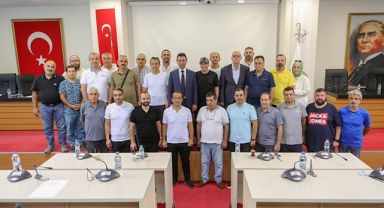 Çarşı Esnafları Derneği'nden Bayraklı Belediyesi'ne Ziyaret