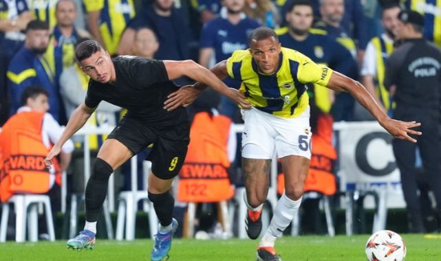 Fenerbahçe UEFA Avrupa Ligi'ne Galibiyetle Başladı