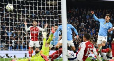 Manchester City 90+8'de 1 Puan Aldı