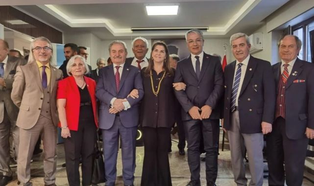 ATA Parti Bir Yaşında