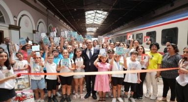 Geleceğin yazarları İzmir'de yetişecek!